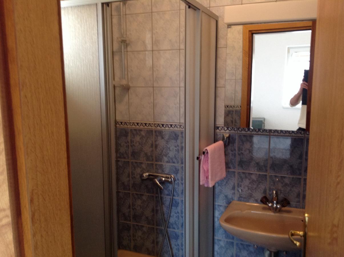 Katarina Apartments And Rooms Sibinj Krmpotski Room photo